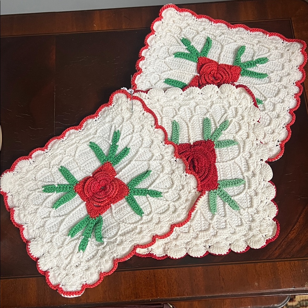 Crochet Floral Placemats